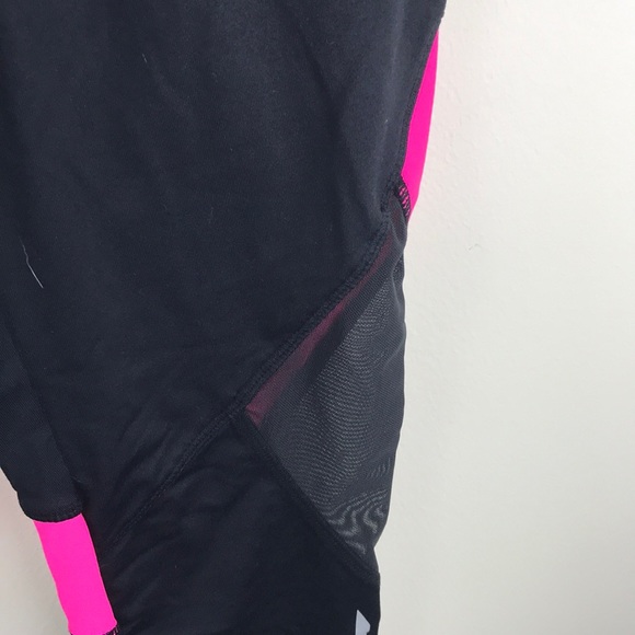 Workout Legging - Picture 2 of 4